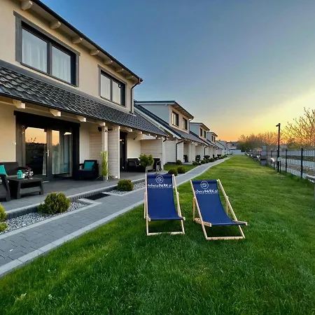 Kotwica Park - 3 Podgrzewane Baseny Pod Kopula Władysławowo